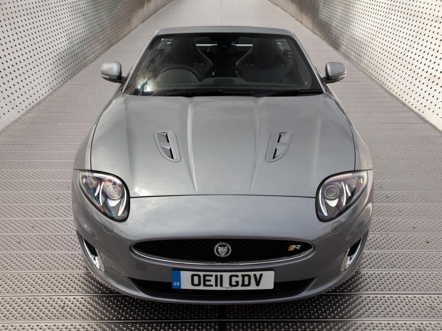 Jaguar XKR Convertible 2011 года  (UK) (фото 10 из 15)